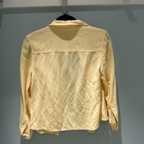 Yellow Linen button up top petite - Picture 3 of 3